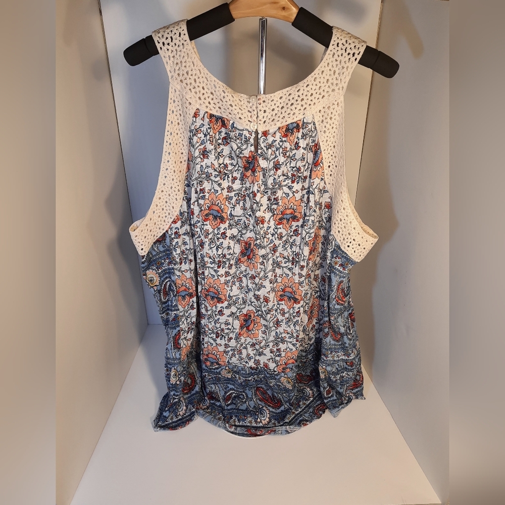 Cato Fashion Loose Fit Blue and White with Floral Tank Top with Crochet Trim. - Picture 6 of 12